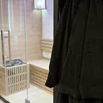 Nuit Insolite Lovescape - Sauna & Privatif Sainte-Menehould