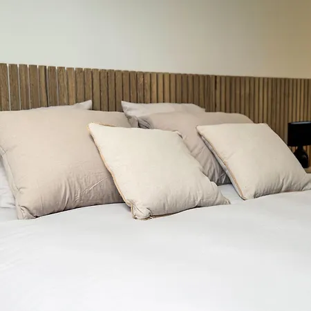 Nuit Insolite Lovescape - Sauna & Privatif Apartment Sainte-Menehould